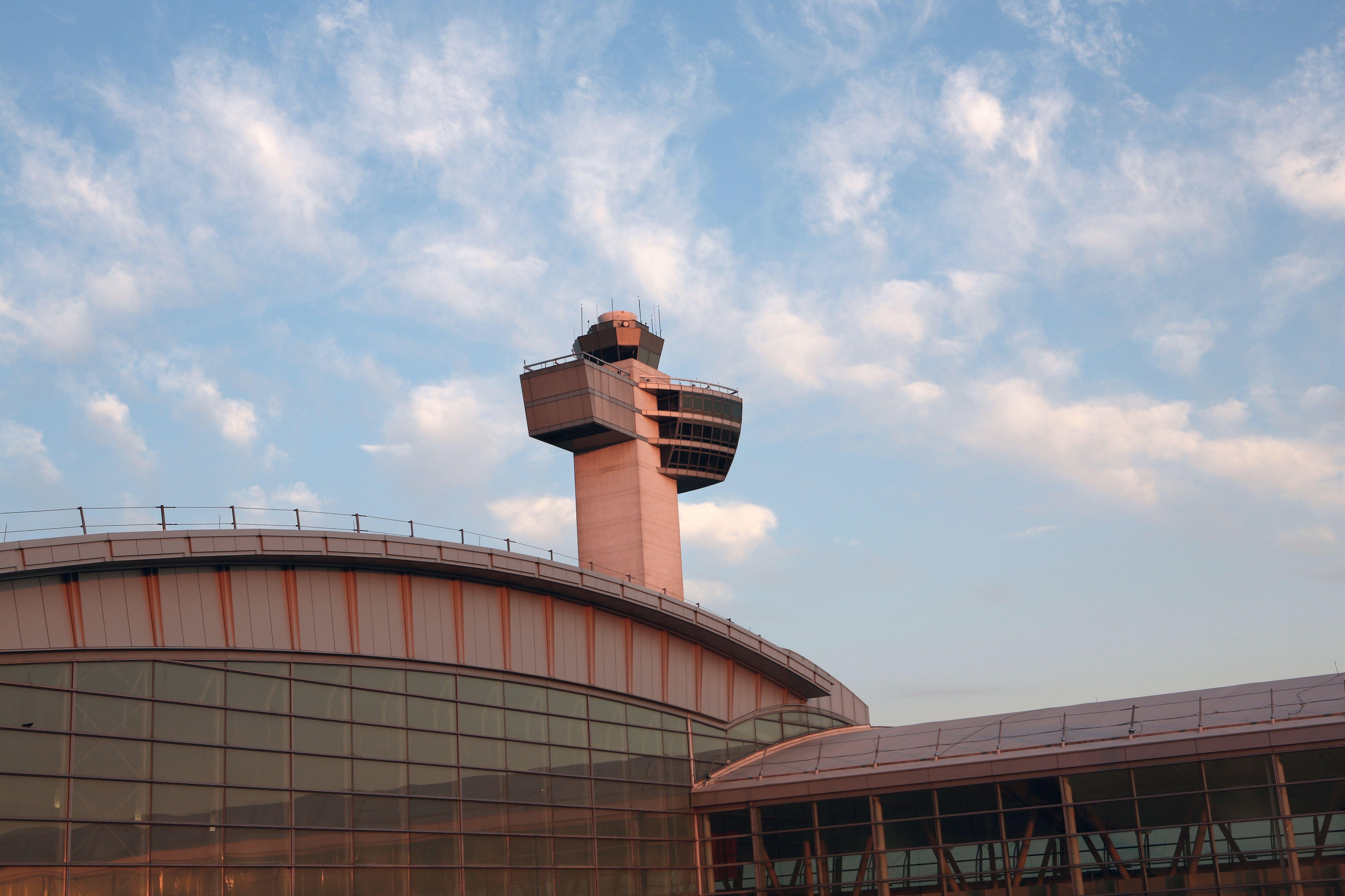 Holiday Inn New York-Jfk Airport Area, An Ihg Hotel Exterior photo